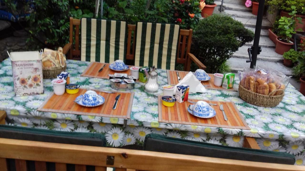 B&B Zia Lina ドンゴ エクステリア 写真